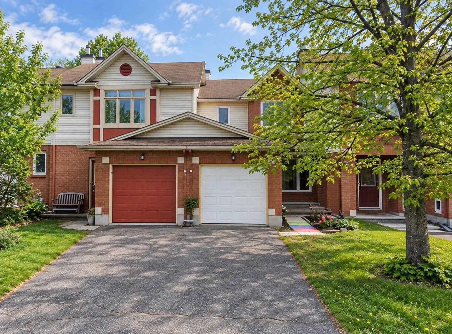 Townhouse rental at 10 Banchory Cres, Ottawa, ON in Kanata